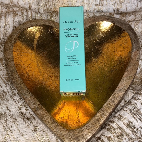 Dr. Lili Fan Probiotic Age Defying Eye Serum - Picture 3 of 10